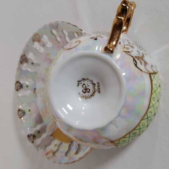 Vintage Tea Cup & Saucer Set. - Picture 4 of 6